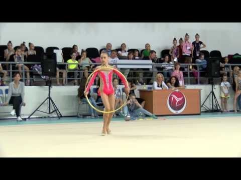 Yeliz Güneş ( 2006 ) Istanbul Cup 2017 A Group ( Hoop )