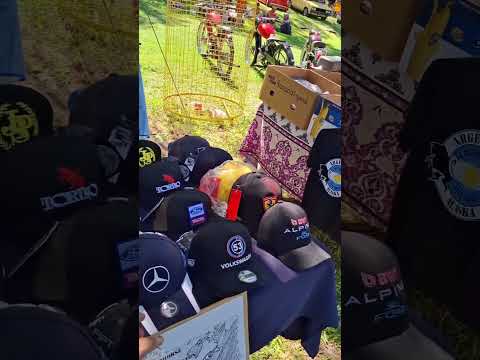 El stand en versión mini en el evento de los amigos de @show.car.ac de Arroyo Cabral, Córdoba.