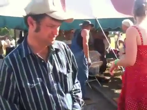 Fiddlin' Andy Edmonds keeps the dancers aHoppin, Mt Airy 2010- 