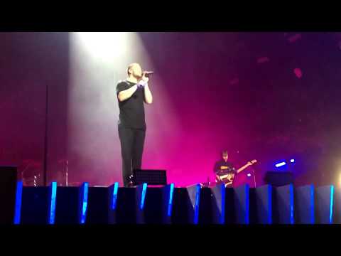 Imagine Dragons tribute to Chester Bennington