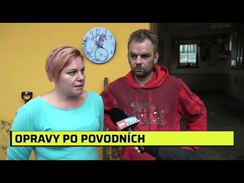 Povodeň udeřila jako blesk: Chrstlo to sem a hned byl v domě metr vody, líčí lidé z Hanušovic
