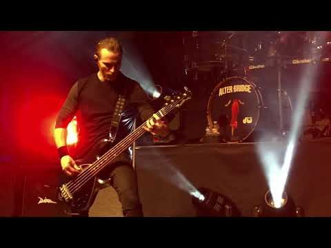 Videoclip de Godspeed (Live) — Alter Bridge