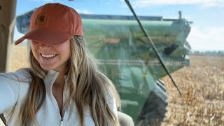 Farm Girl At Work 🌽🚜