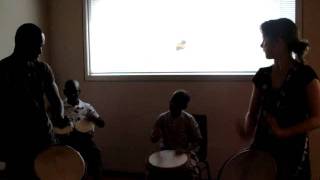 djemgirl danique & Aly n'diaye Rose - kamelendans