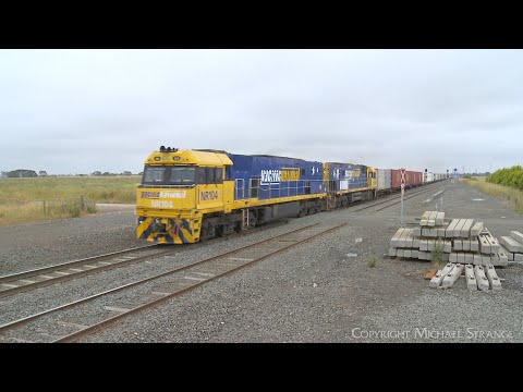 5AM5 Pacific National Intermodal Container Freight Train (23/12/2022) - PoathTV Australian Railways