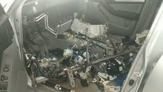 2004 Toyota 4 Runner SR5 Dash Removal to Expose the  Evaporator and to clean out the HVAC housing.