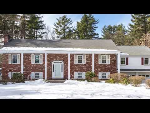 12 Hillview Rd, North Reading MA - Geralyn Farrelly - Tel 978-866-8658
