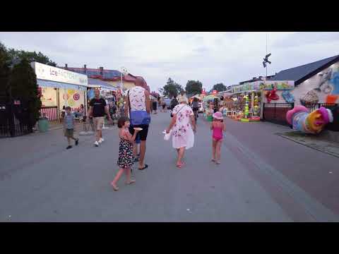 Rowy to miejscowość licznie odwiedzana przez Polaków! [4k]