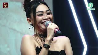Download lagu PEGATEN RABINE (LAGU TERBARU DESI PARASWATY 2020 ) - DESI PARASWATY  - LIVE TGSOP DESI PARASWATY mp3