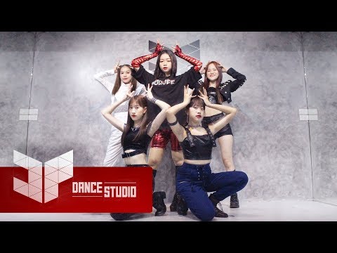 [KPOP DANCE] DP Family Cover Itzy  ITZY "달라달라(DALLA DALLA)" BY DP Dance Studio@Town In Town