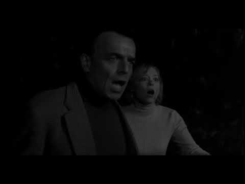 Dead End (2003): But Not A Real Circle