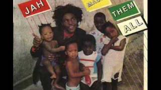 Yami Bolo - Jah Made Them All