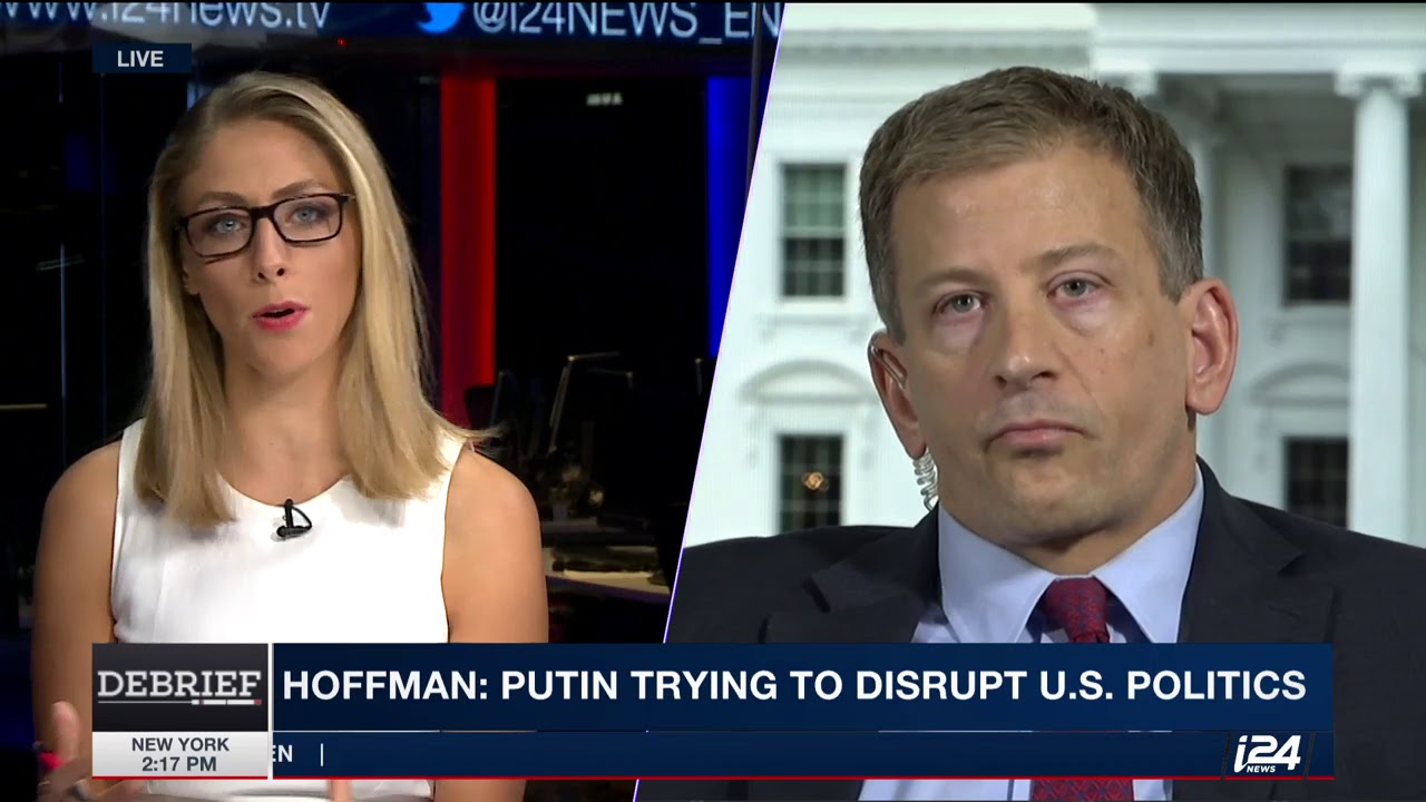 DEBRIEF | Ex-CIA Station Chief Daniel Hoffman on Vladimir Putin