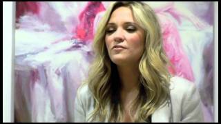 Tara Oram - EPK (2011)