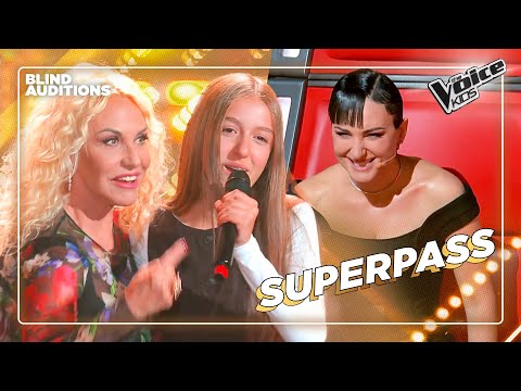 Ginevra with "Amare" by La Rappresentante Di Lista: super pass | The Voice Kids Italy Blind Audit...