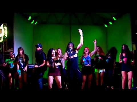 Joan Jett & Queen cover - I Love Rock n' Roll / We Will Rock you (Live @ Garage Sounds 2017)