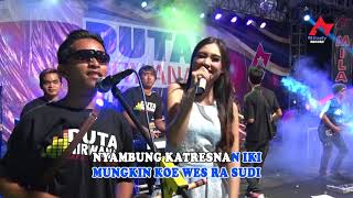 Download lagu Nella Kharisma Kowe Lan Kenangan Dangdut... mp3