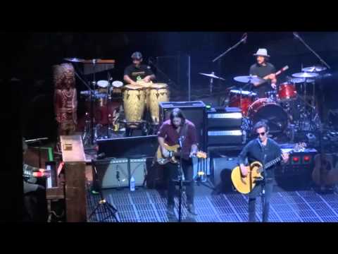 Neil Young "Till the morning comes/ Creeple Creek Ferry" @ Théatre Mogador, Paris, Jan 25 2016