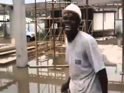 Ludi crnja umire od smeha