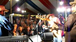 Dickey Betts backstage view Ramblin man