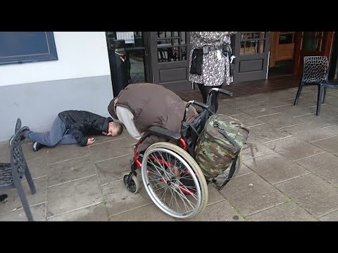 ROCHDALE IS A THIRD WORLD COUNTRY DRUGS AND JUNKIE!! MANCHESTER IN CHAOS!! RACE WARS ONITS WAY???!!