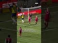 Henk de Jong boos op voorwerp gooiende Cambuur-fans ?