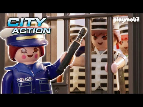 Playmobil | Police | Short Film | Escape on Wheels | Kids Film