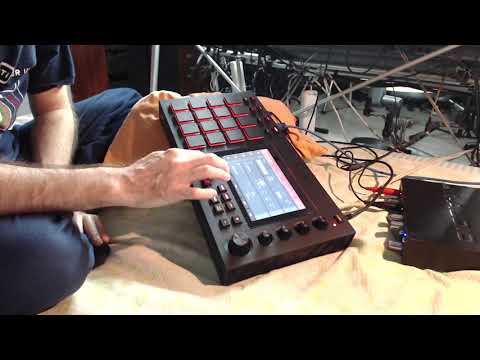 MPC Live new OS 2.3 with AIR plug-ins (just play quick test)