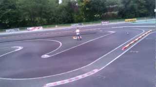 preview picture of video 'Xray T3 ´12 beim MCK Dormagen mit Mopeds auf der Strecke'