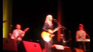 Tina Dico- Love all around - Live at Capitol, Mannheim 14-10-2010