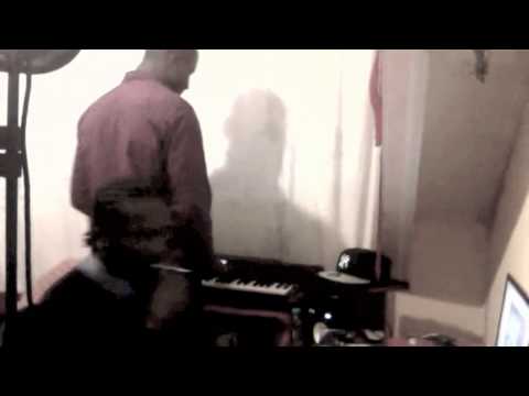 John Jones - Making a beat