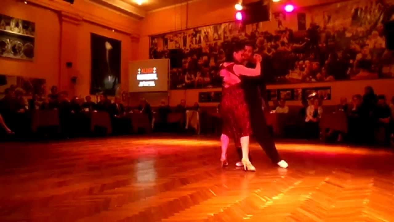 Jose Halfon y Virginia Cutillo-DNI Tango.Parakultural. 3-10-15 ( 1/4 )
