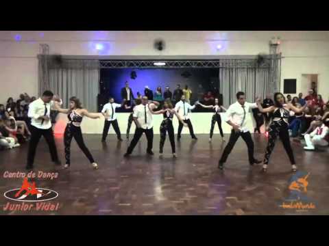 Baila Mundo​ - Coreografia de zouk (Baile de Gala do Centro de Dança Junior Vidal)