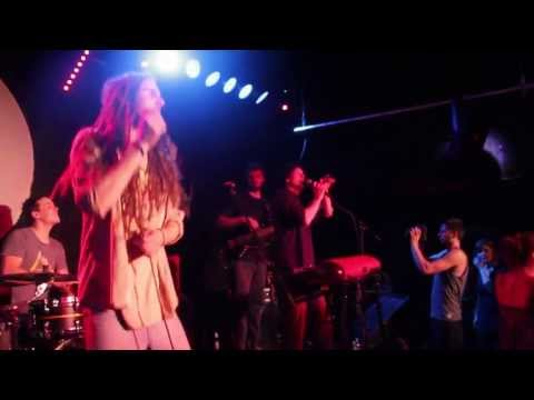 7 Hills - The roots are the roots - Live