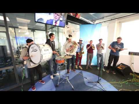 MNM: Fanfarettes - Lady Lynn