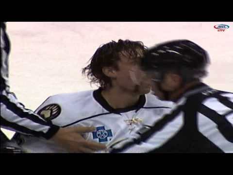Adam Payerl vs Tyson Strachan