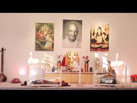 Mantrayogastunde Götter Aspekt Hanuman mit Lisa Marie - Yoga Vidya Live - 16:15 Uhr 26.02.2022