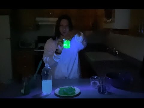 Science with Shields - Glow in the Dark Gelatin