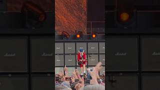 AC/DC Shot Down in Flames Live in Prague – 🔥 This One’s Loud and Dirty! #ACDC #PowerUpTour #angus