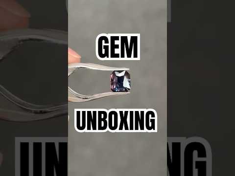 Unboxing an Alexandrite 📦