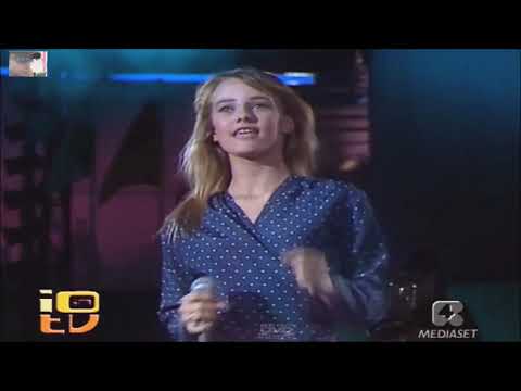 VANESSA PARADIS - Joe Le Taxi (Live By Rete 4 TV Italy)