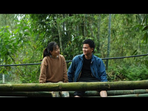 Без Нхиног осмеха: Танг је отишао сам у башту да бере чајот док му се жена разболела.