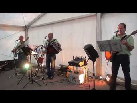 Ansambel SNEŽNIK - Ako se dušo moramo rastati