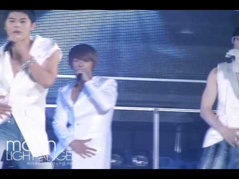 [FANCAM]100609 ZE:A-All Day (Jun young Ver.)