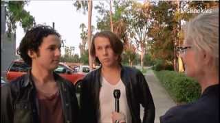 Ylvis in LA interview on NRK.no 19.9.2013 (Eng subs)