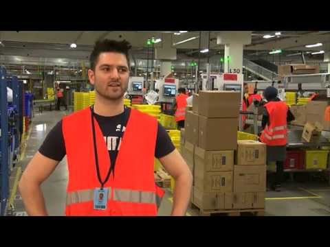 Weihnachtszeit in den Amazon-Logistikzentren: Izidor