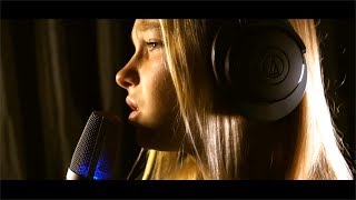 Download lagu Avril Lavigne - Head Above Water cover by Jadyn Rylee mp3 Download lagu Avril Lavigne - Head Above Water cover by Jadyn Rylee mp3