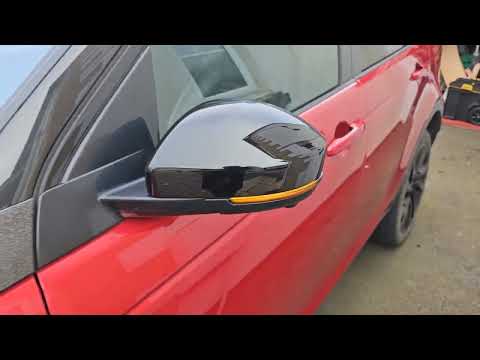 Replacing strobing indicators on a Discovery Sport '16. (also evoke and Velar)