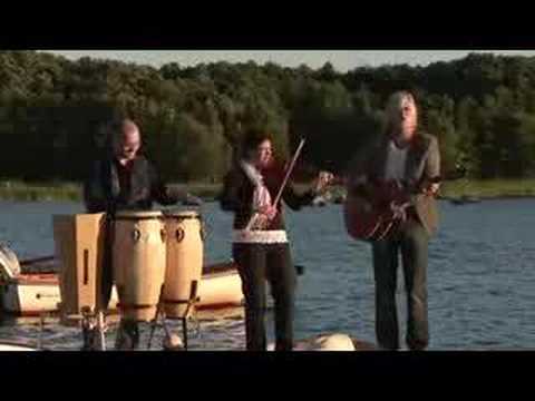 "The Wild Geese" Bow Triplets Video Clip