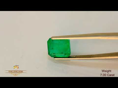 Emerald 7.00ct.On-Demand video